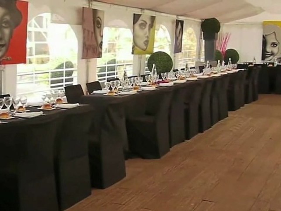19 Le Salon sur l'Eau - Un groupe