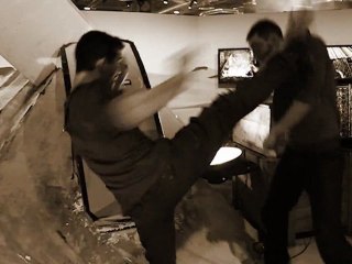 Stunt demo reel  2012: parkour, fight, blade and stick, comedy...