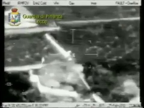 Lecce - Tentata fuga dei due scafisti (26.02.12)