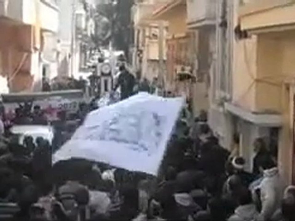 فري برس   حمص الغوطـة جمعة سننتفض لاجلك باباعمر 24 2 2012 ج1