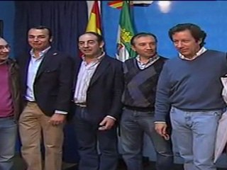 Rubalcaba tilda de "políticas" las reformas del Gobierno