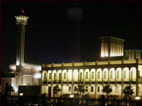 Dinner Dhow Cruises Dubai Creek VIP-Reisen-1