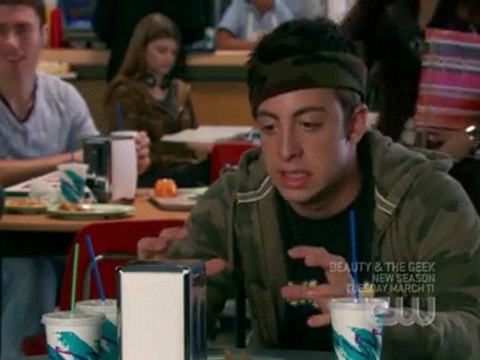 Aliens-in-america 01-11 Tandoori et Hamburgers