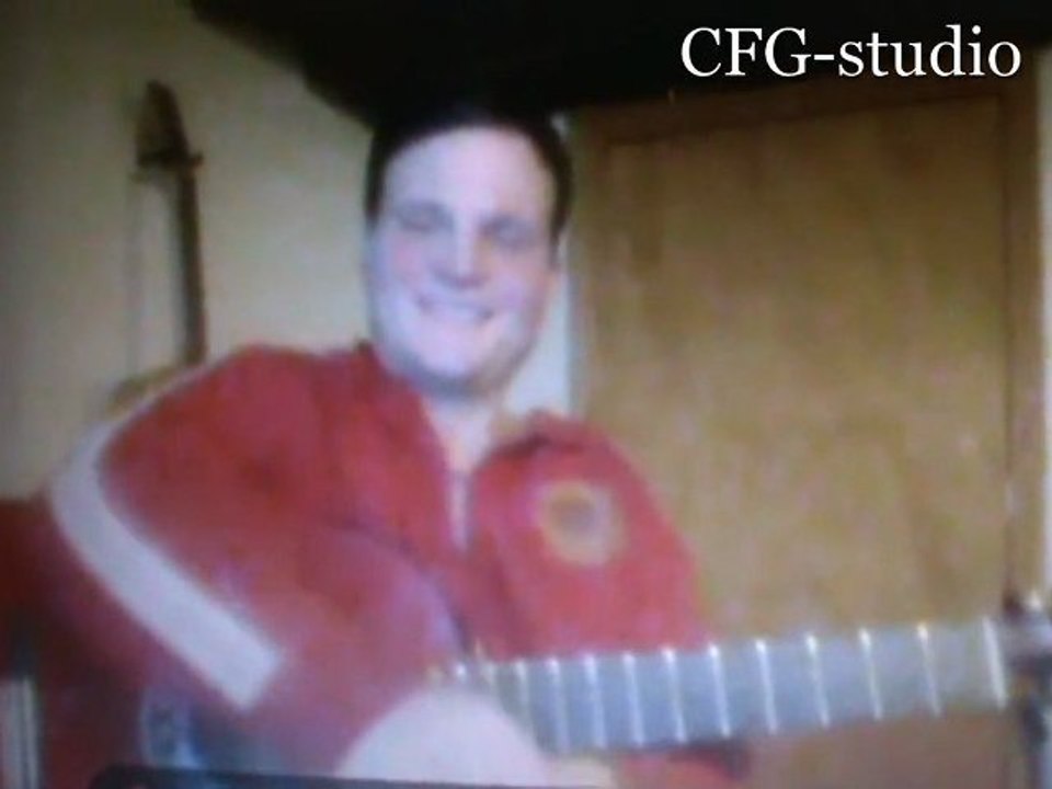 Recipient of  Grant  CFG studio Malaga Andalusian Guitar Marcelo Barbero 1945v + 300 Euro in Lessons / Kevin  Diemer (Canada )