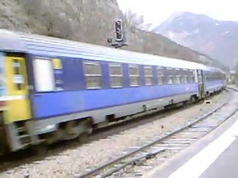 train de nuit paris briançon train de forcement 001
