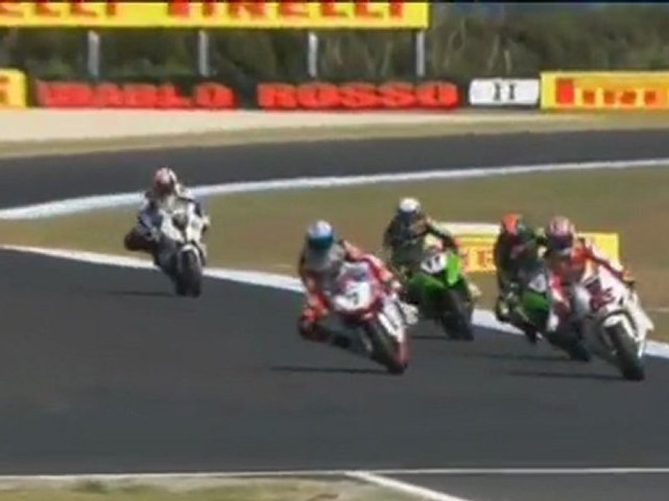 Superbike - Biaggi mit tollem Saisonauftakt