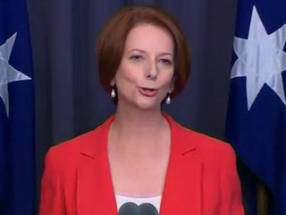 Gillard fights off leadership battle