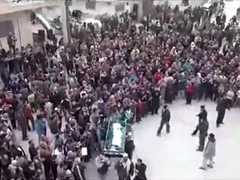 فري برس إدلب معرة النعمان تشييع الشهيد عبد الرحمن عنفليص 26 2 2012