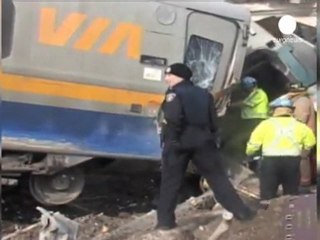 Kanada'da yolcu treni raydan çıktı
