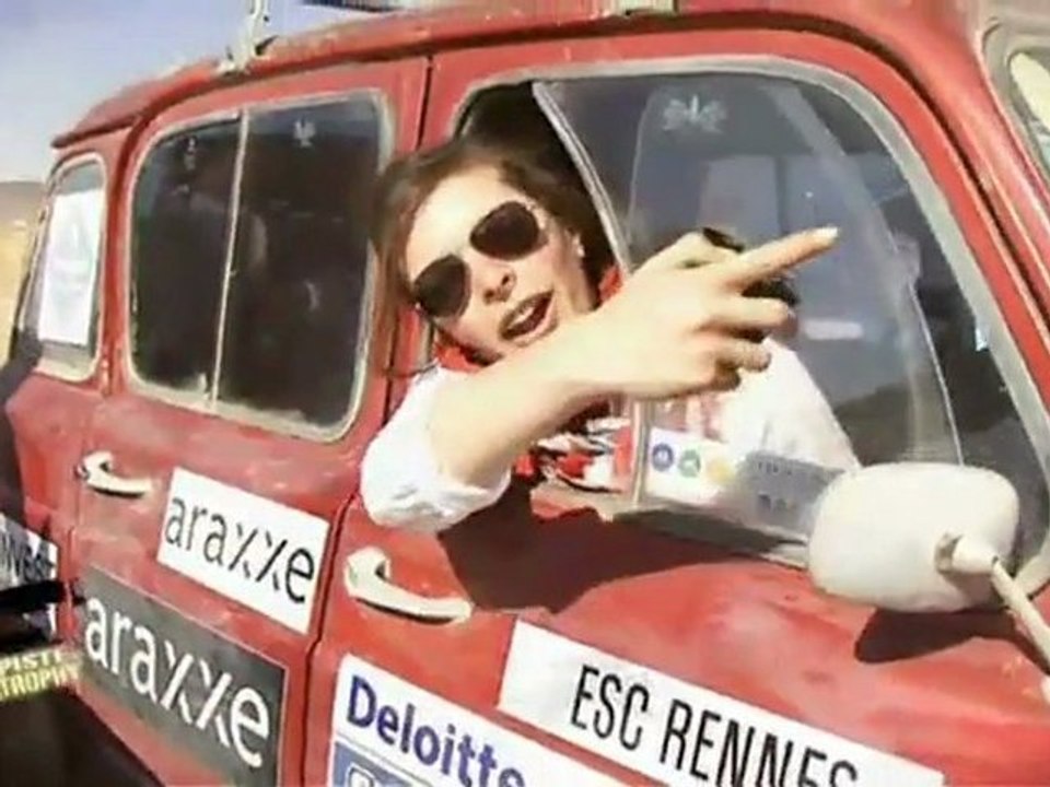 Sur la piste du 4L Trophy : 4L INSIDE avec l'équipage 499