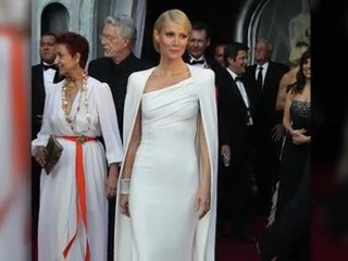 Angelina Jolie's Right Leg Earns Some Oscars Attention