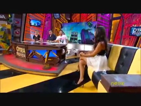 Momentos Cristina Pedroche en Ontra Movida Programa 24 (977) el 9 de septiembre de2011