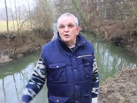 Les pêcheurs de Saint-Ouen-sur-Morin nettoient les rives du petit Morin