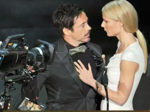 Hollywood Hotties Sizzle In White At The Oscars 2012 - Hollywood Style