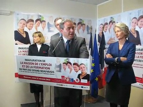 Xavier Bertrand inaugure la maison de l'emploi à Beauvais