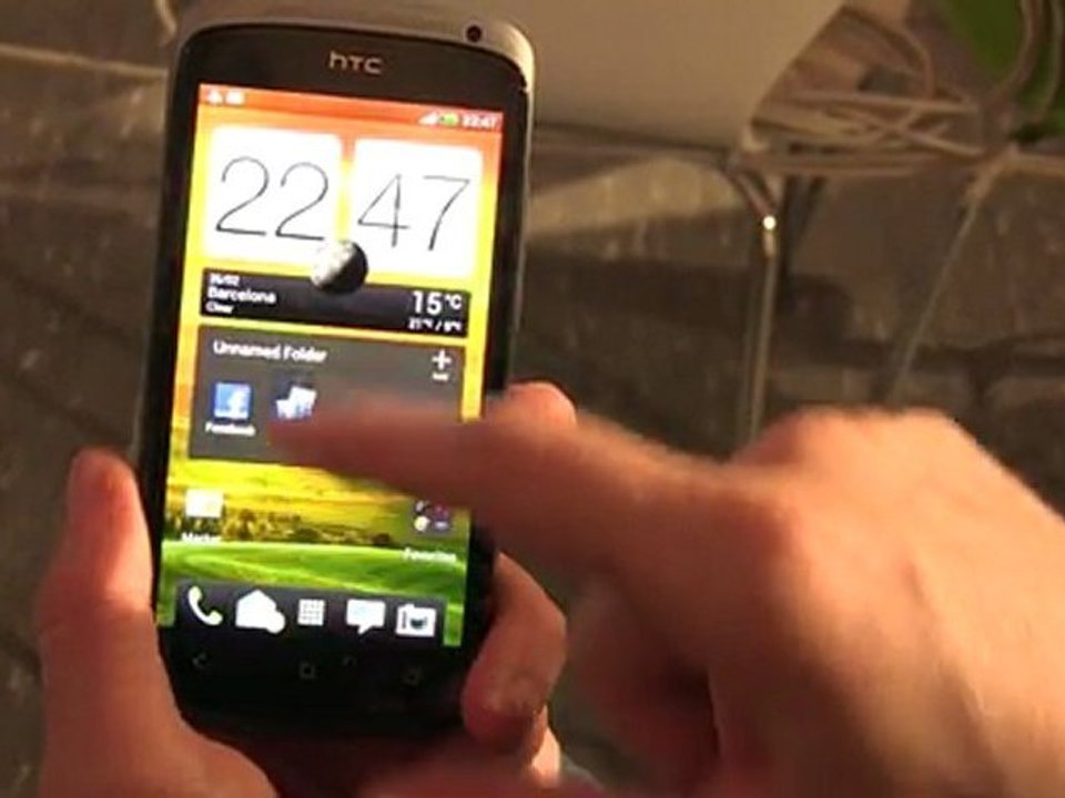 MWC 2012 - HTC ONE S