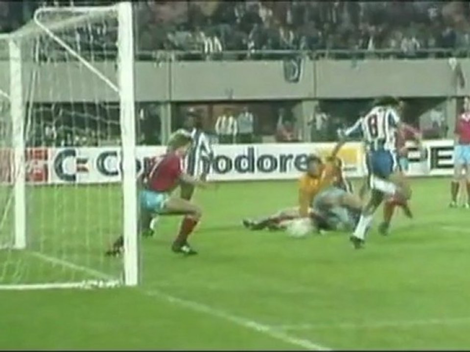 Rabah Madjer vs Bayern Munich (1987)