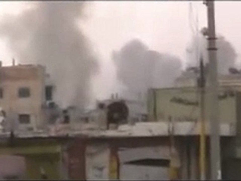 فري برس حمص بابا عمرو تعرض الحي للقصف العنيف 26 2 2012