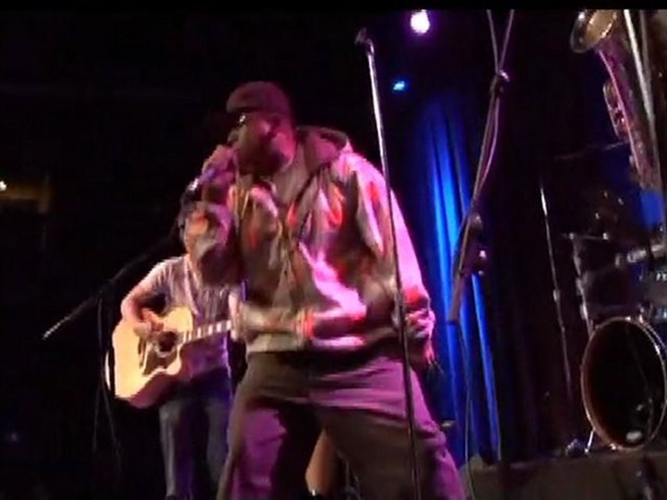 Concert - Club 139 - Short Tee-QuickTime H.264 4x3 Streaming 2000k