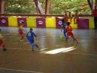 ETOILE CLARET MONTETY tournoi U11 six-fours en salle ( finale 2-0 pour Burel)