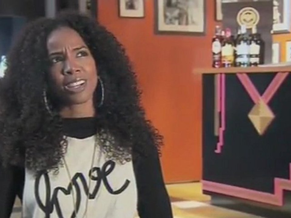 Kelly Rowland Discusses Amelia Lily Duet