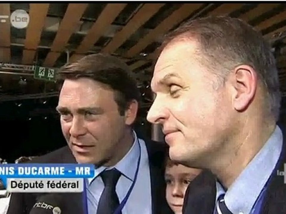 RTBF: NS 2012 – Meeting de campagne à Lille : soutien de Denis Ducarme à Nicolas Sarkozi