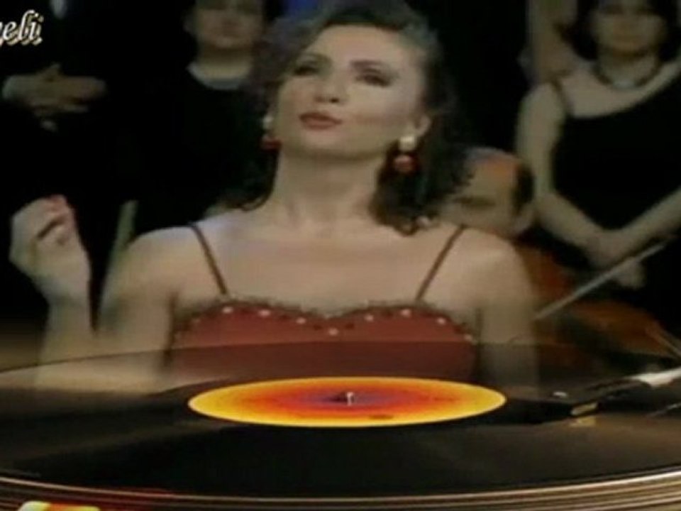 Fatma  Aslanoğlu ♪♪♪♪  Ne Çok Çektim Hasretini  Bilsen Ah  Ben