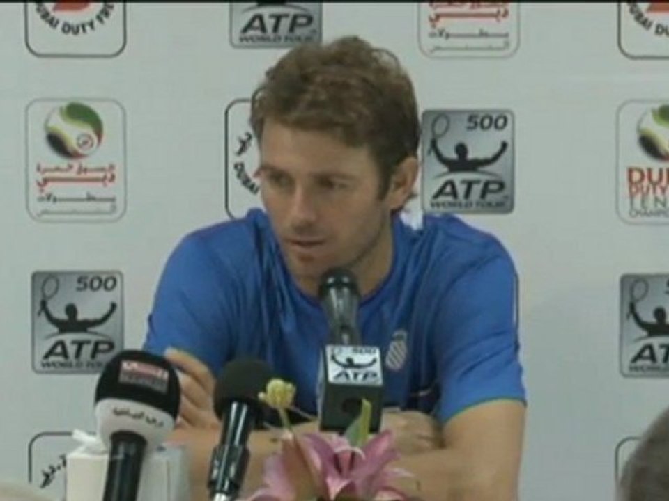 Dubai - Fish besiegt Beck