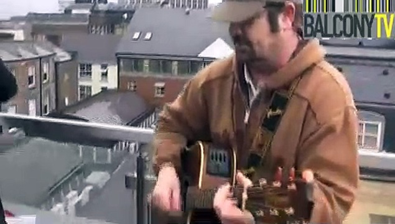 ASLAN - LET GO (BalconyTV)