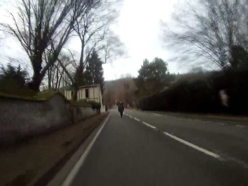 Session SuperMotard 400 DRZ Vallée de  Chevreuse 02/12 (Go Pro HD)