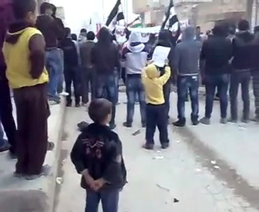 فري برس الحسكة حي المفتي إثنين الوفاء لاطفال درعا 27 2 2012 ج2