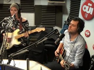 Mina Tindle - To Carry Small Things - Session Acoustique OÜI FM