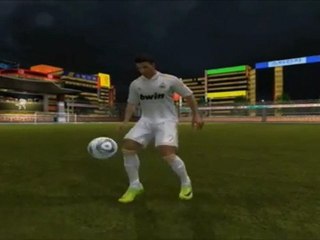 FIFA 12 Tutorial The Rabona & The New Skill Variations (w_ Commentary)