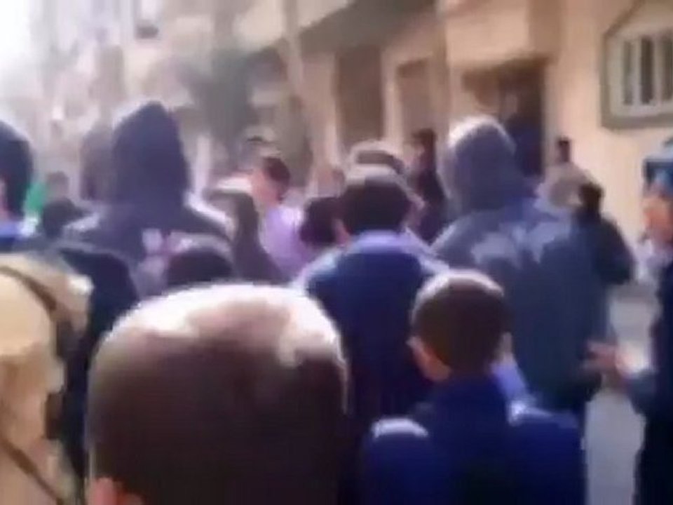 فري برس ديرالزور طلابية مدرسة المتفوقين ديرالزور  27 2 2012 ج3