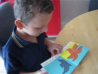 Martin apprend à lire