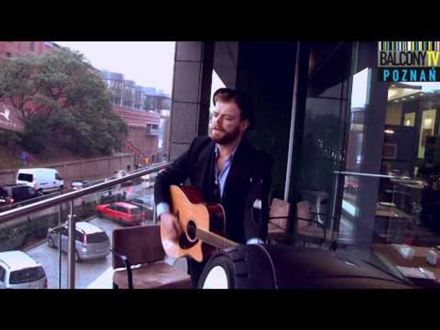 ⁣KEV FOX (BalconyTV)