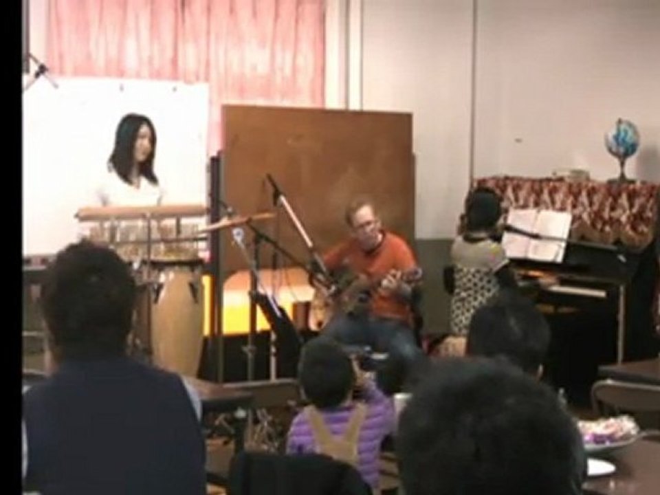 DAN and KIKO "I Saw A Friend" (友をみる) with Shinobu