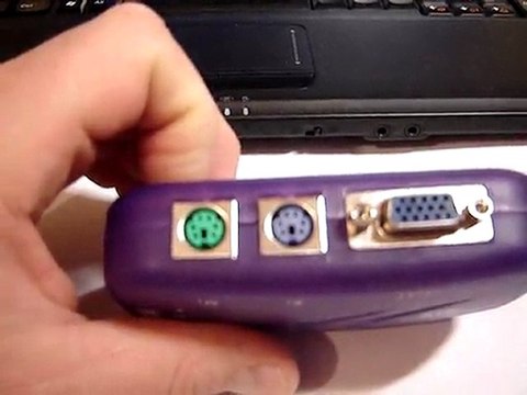 קופסת מיתוג KVM switch +2 PS/2 3-in-1 KVM CABLES