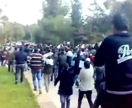 فري برس مظاهره بجامعة كلية العلوم حلب 28 2 2012 جـ1