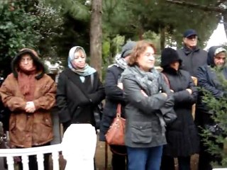 ŞAİR YILMAZ URAL KABRİ BAŞINDA ANILDI