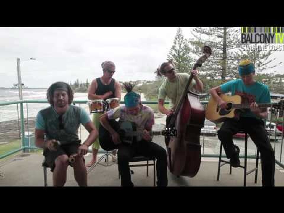 THE FLOATING BRIDGES (BalconyTV)