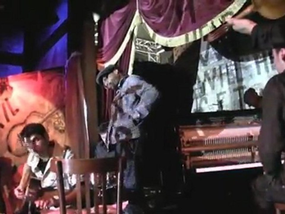 Seb Martel revisite Woody Guthrie