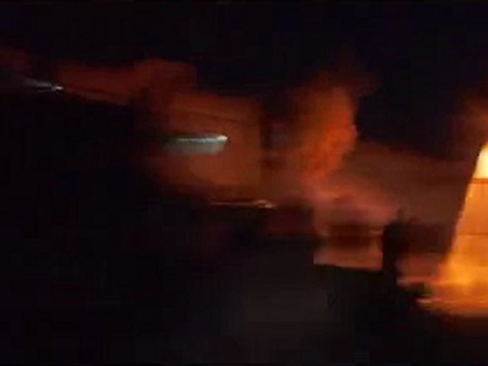 فري برس   حمص تلبيسة تشييع الشهيد فيصل فرج حمادة 25 2 2012