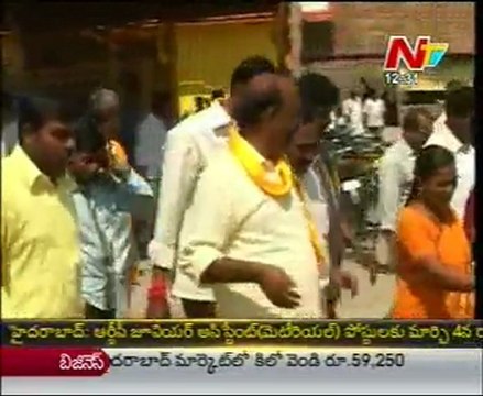 Off the Record - Loksatta Chief JP vs TDP Leader Bojjala - 01