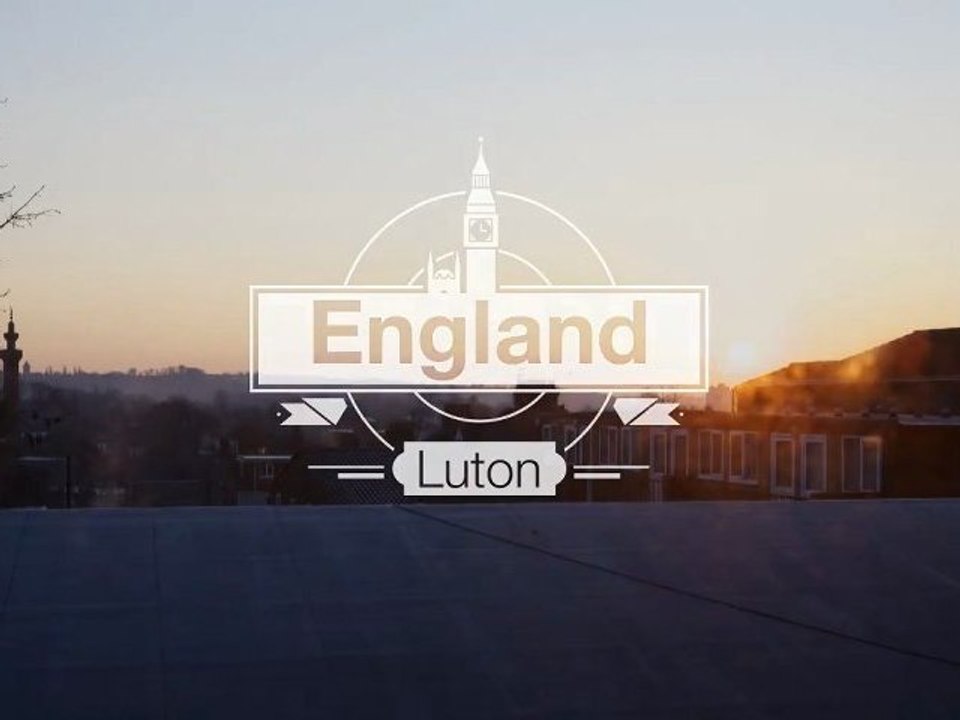 The Greatest Fans, Elliott the supporter from England