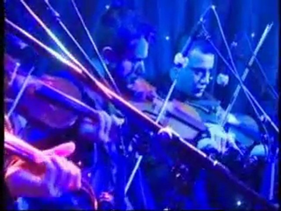 CANLI PERFORMANS BAK İÇİME GÖR BENİ (HASAN YILDIRIM ALBÜM GALA GECESİ)