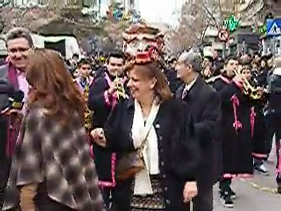 Τα... Περιστέρια, οι πολιτικοί και οι δημοσιογράφοι!