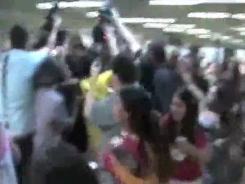 Zac Efron Is Overwhelmed By Fans In Brazil
