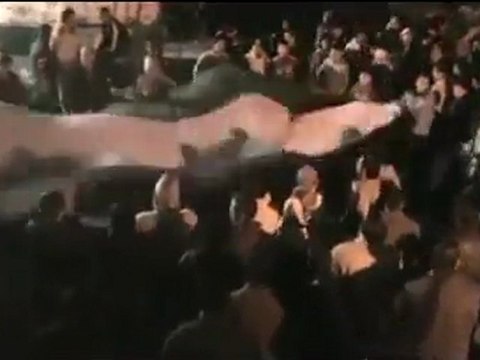 فري برس حمص مسائية حي الخالدية ما رح نركع الا لله 28 2 2012