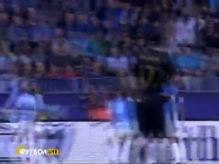 Ronaldo bay người đánh gót ghi bàn làm bó tay thủ môn của Malaga